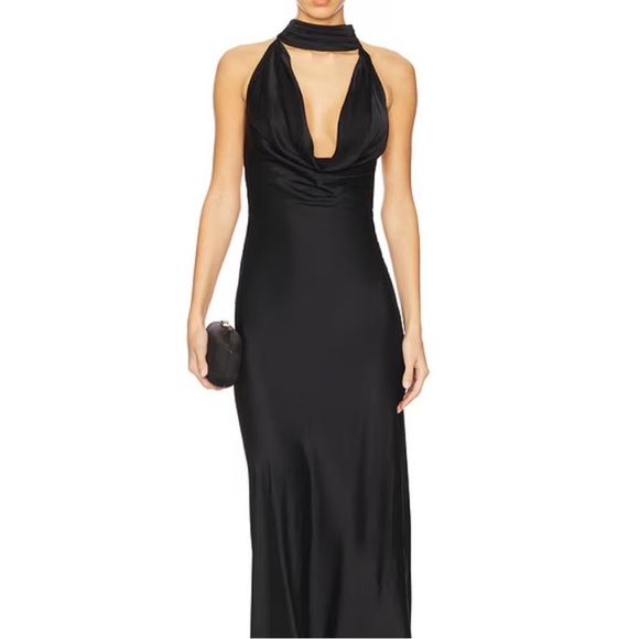 Elegant Black cowl Halter Dress - Picture 2 of 2